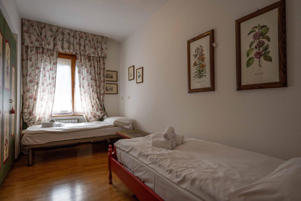 Casa Col Apartment กอร์ตินาดัมเปซโซ ภายนอก รูปภาพ